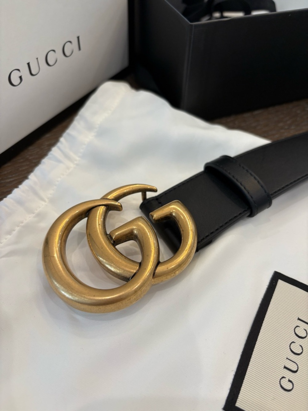 Gucci Wide Black Leather Belt with Gold Double G Logo Buckle - Picture 2 of 12